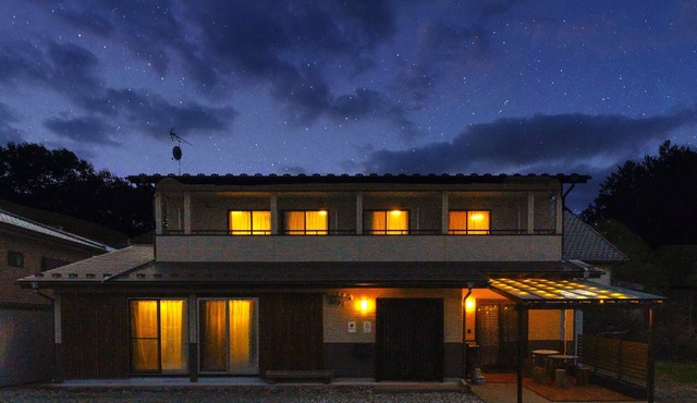Max 14 Guests｜Private Rental with BBQ & Projector