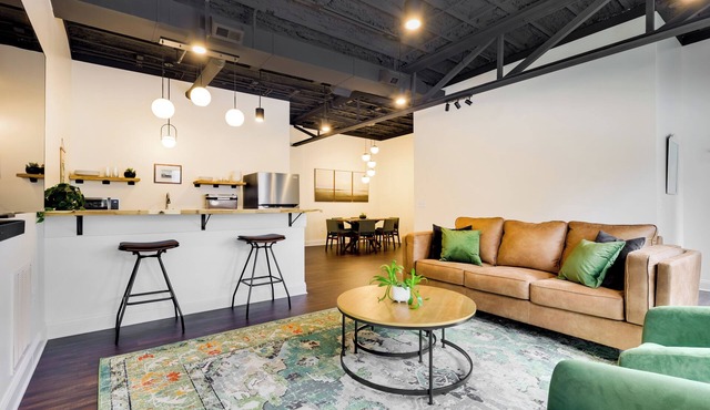 Modern 3BR Home Near JMU - EMU | Sleeps 6 in Harrisonburg