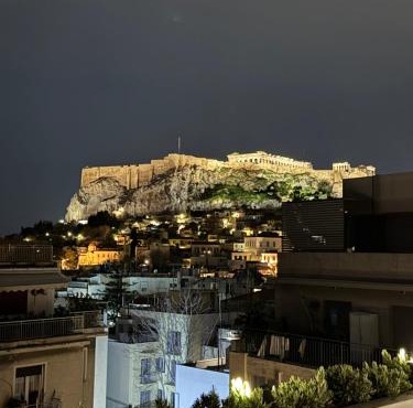 NOOS Acropolis in Athens