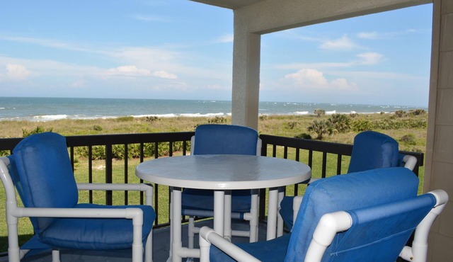 Ocean Front Condo W/private Beach Access & Minutes From Downtown St. Augustine in Saint Augustine