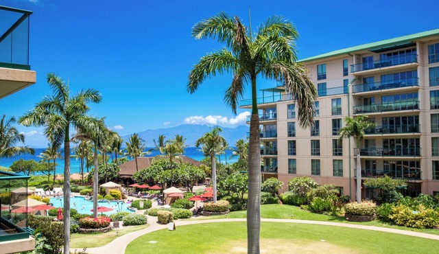 Ocean View room at Honua Kai Resort & Spa, close to Alii Kahekili Beach w/Pool in Lahaina