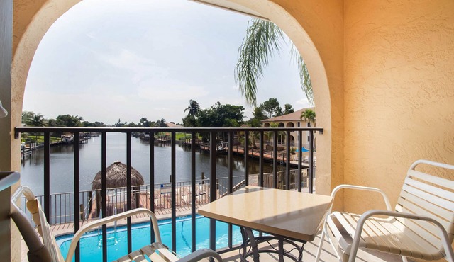 OYO Waterfront Hotel - Cape Coral/Fort Myers, FL in Cape Coral
