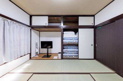 Perfect for sightseeing in Tokyo! 2F 4people! 四つ木