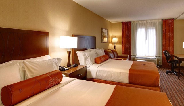 Phoenix Inn Suites - Albany in Albany