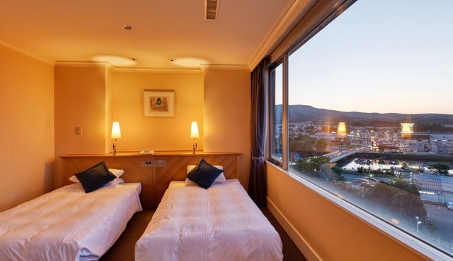 Plaza Hotel Mutsu