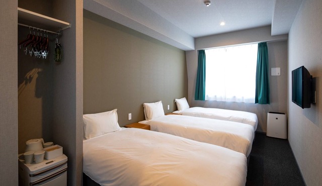 Private room Dog friendly triple room Bath /Osaka Ōsaka