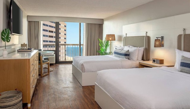 Queens Oceanic Outlook, Ashore Resort, Vibrant Beachfront in Ocean City