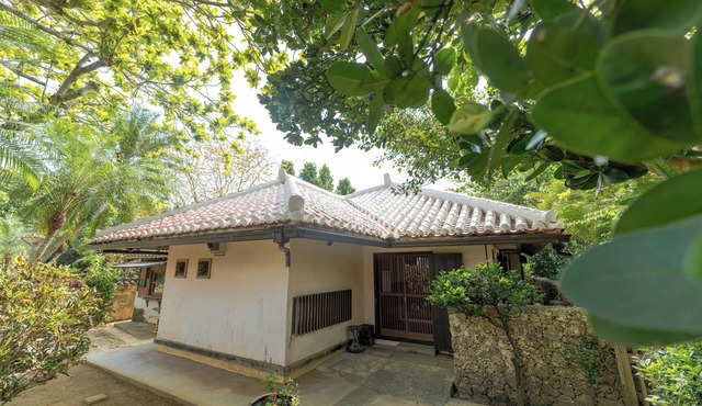 Quiet country space near city center by car｜Fully renovated old private house inn