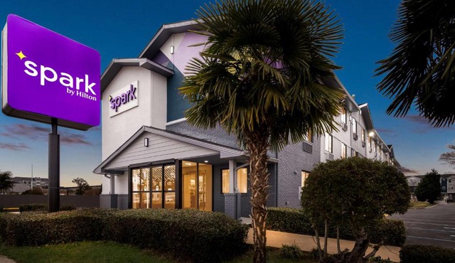 Spark by Hilton Norfolk in Norfolk