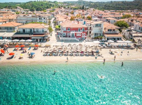 Summer Beach Hotel in Polychrono