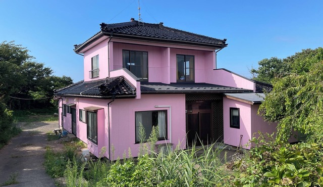 Tensen Inn on the bay