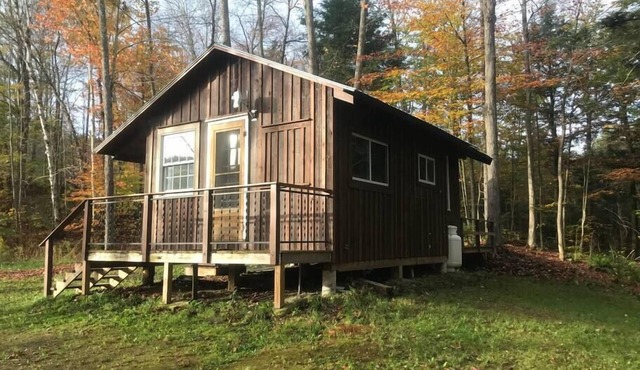 The Creek Cabin at Sky Hollow, The Creek Cabin at Sky Hollow in Rochester