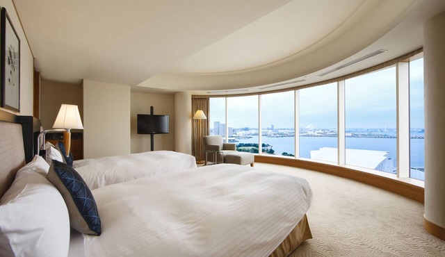The Yokohama Bay Hotel Tokyu