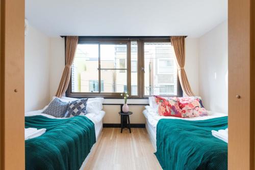 TORA HOTEL Tokyo Ueno 寅ホテル 上野 C