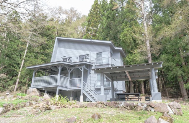 Cottage 