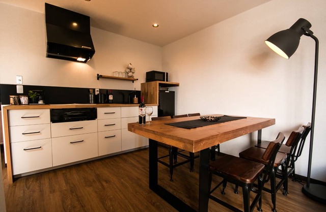 95 m² Hotel ∙ 3 bedrooms ∙ 6 guests