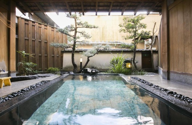 Hiranoya 