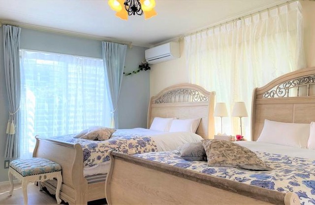 Rose Terrace Bise