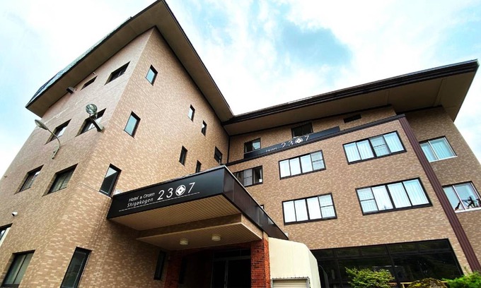 Shiga Highlands Hotel | 30 m² Hotel ∙ 29 guests