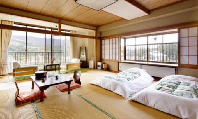Yamanakako Hotel | 33 m² Hotel ∙ 1 bedroom ∙ 8 guests