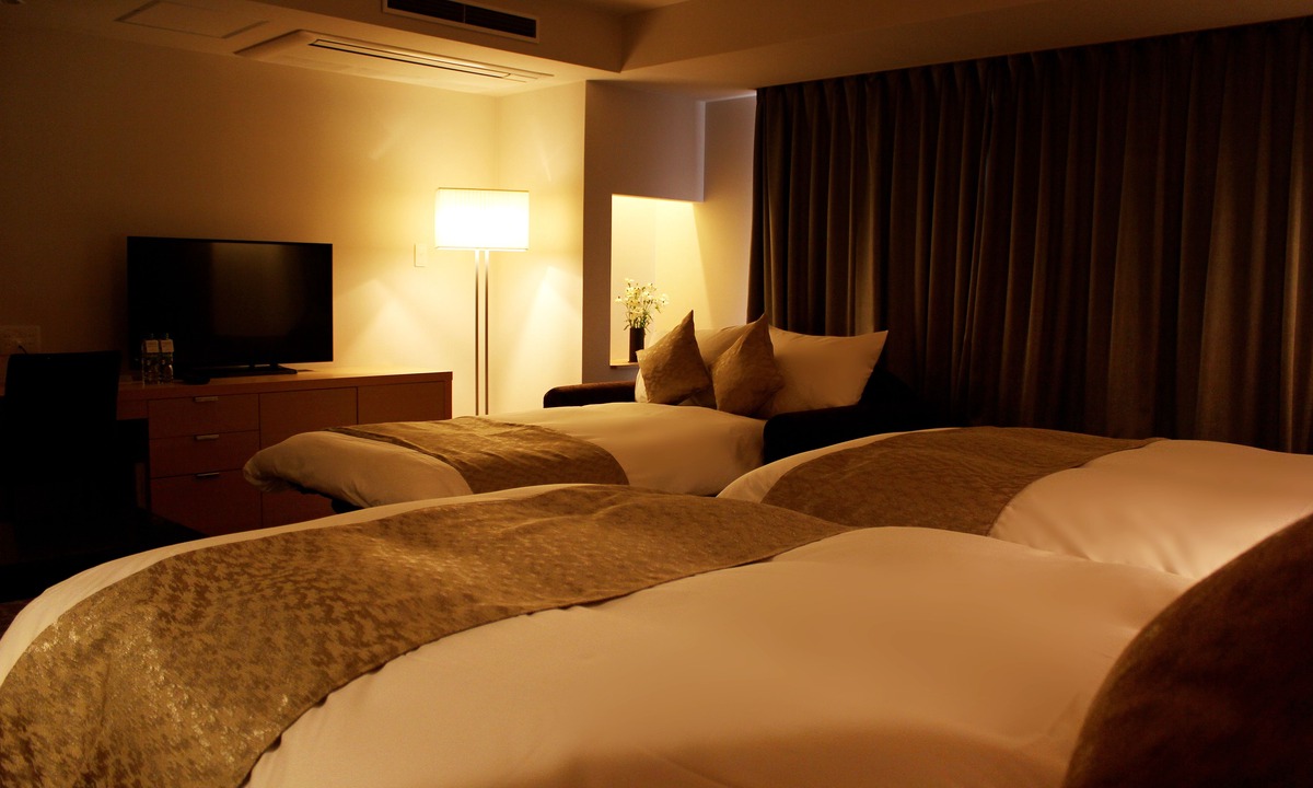 Karasumaoike Hotel | Kyoto Shinmachi Rokkaku Hotel grandereverie