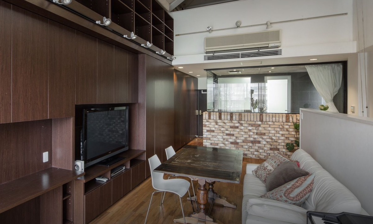 Sakyo Ward Apartment | gorgeous star house