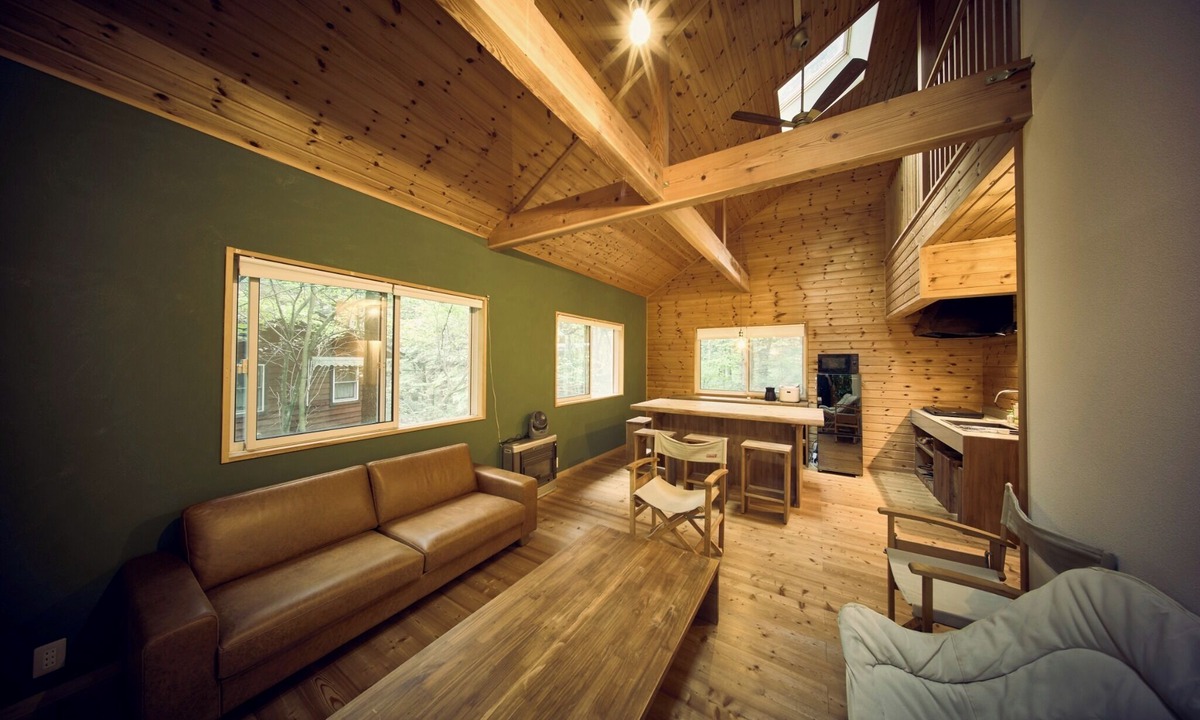 Naganohara House | Rental villa in the forest Wooden deck roof Cypr / Agatsumagun Gunma