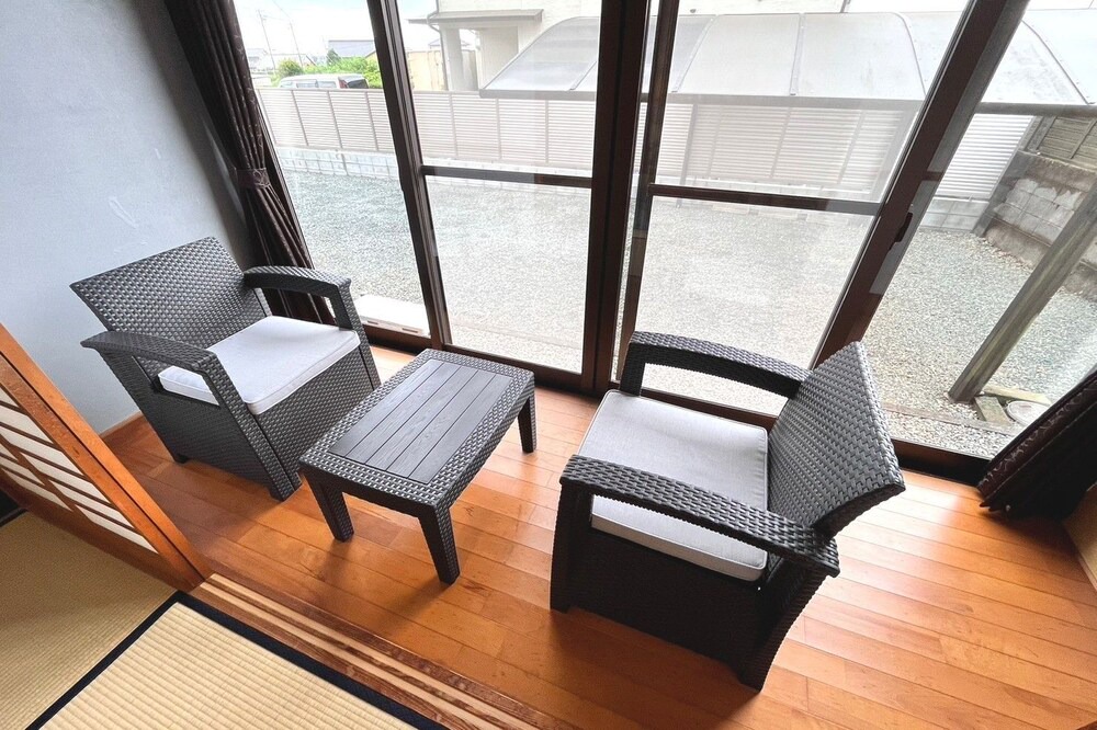 Shimada House | Spacious Japanesestyle room total 24 tatami mats / Shimada Shizuoka