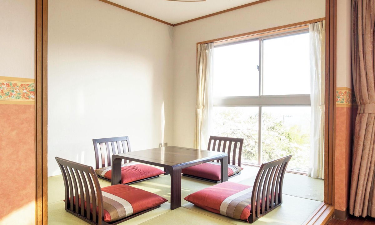 Futo Hotel | Izu-Kogen Wan Wan Paradise Condominium
