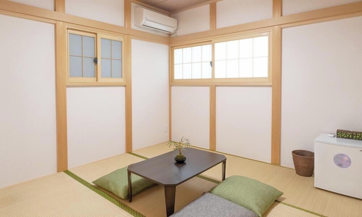 Otsu Hotel | Inn where you can cook and wash yourself WHbo/Otsu Shiga