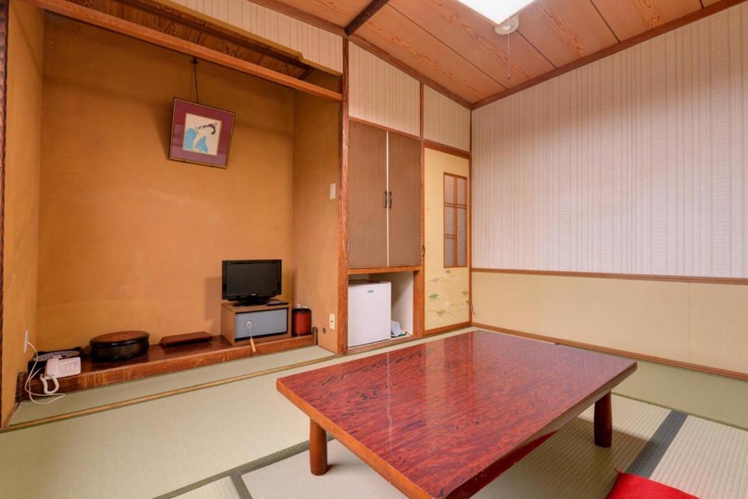 Takase Onsen Hotel | 高瀬温泉 花みちる宿 ニュー萬力
