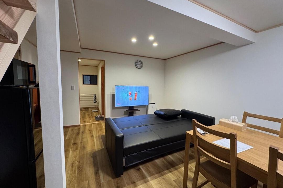 Ajiro Apartment | 熱海網代くす亭