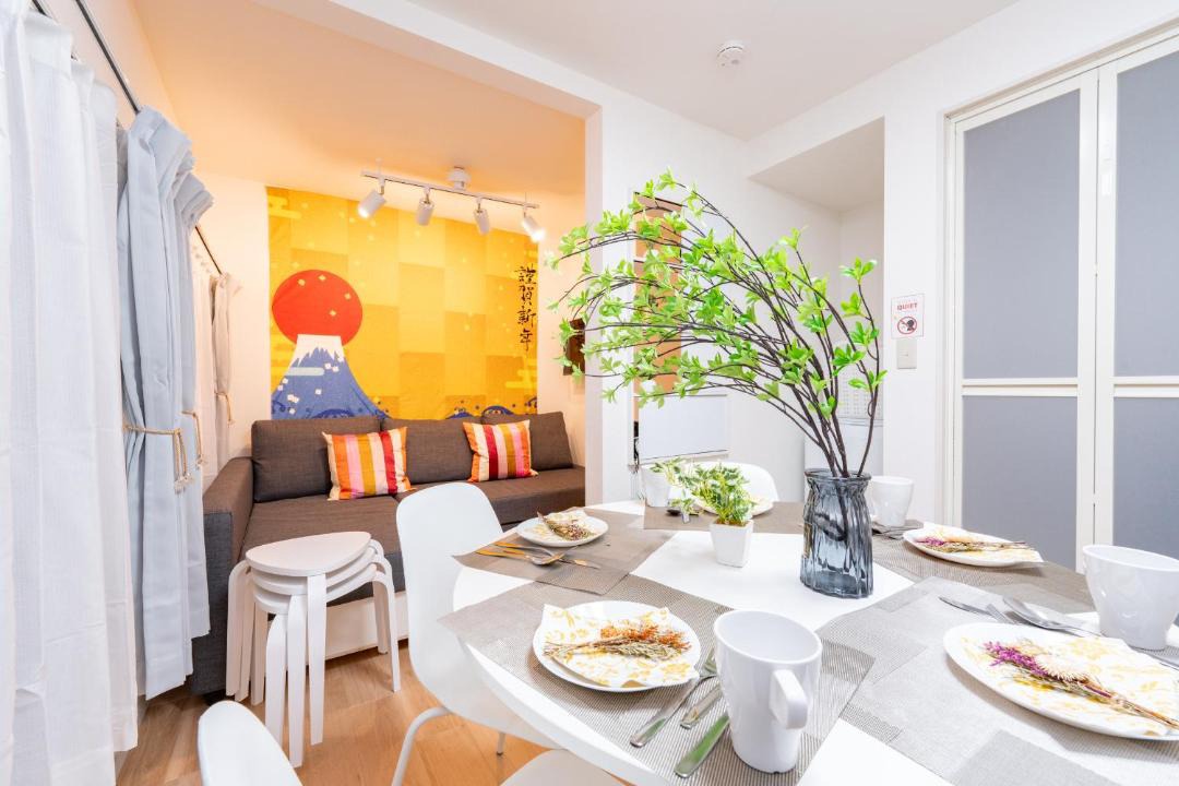 Ikebukuro Apartment | LEON RESORT HOTEL A 3rooms MAX8people 6min Shinjuku 11min Shibuya 12min walk Ikebukuro LEON RESORT IKEBUKURO traditional Japanese room 池袋 渋谷 新宿 立地最高 最大8名