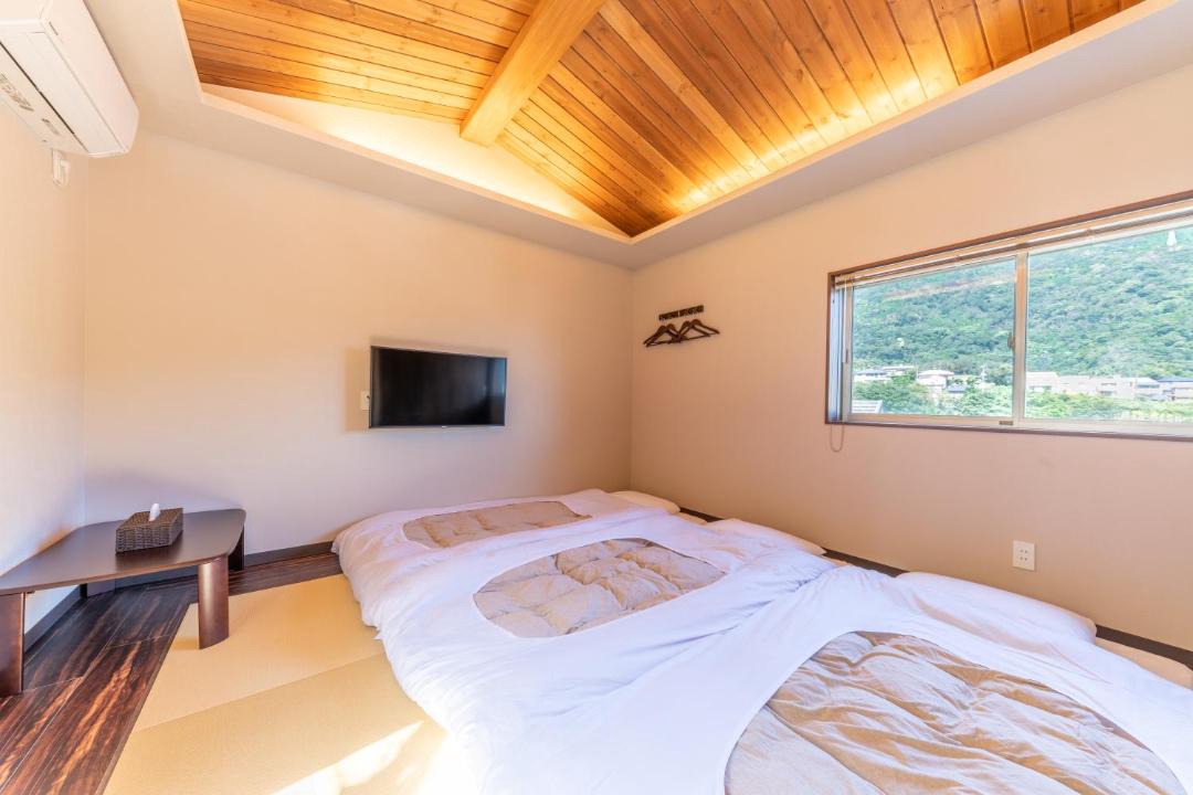 Yumoto Apartment | 郷隅美悦 - Kyo Gu Bi Etsu