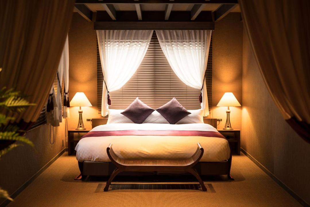 Karasumaoike Hotel | HOTEL SHIKISAI KYOTO