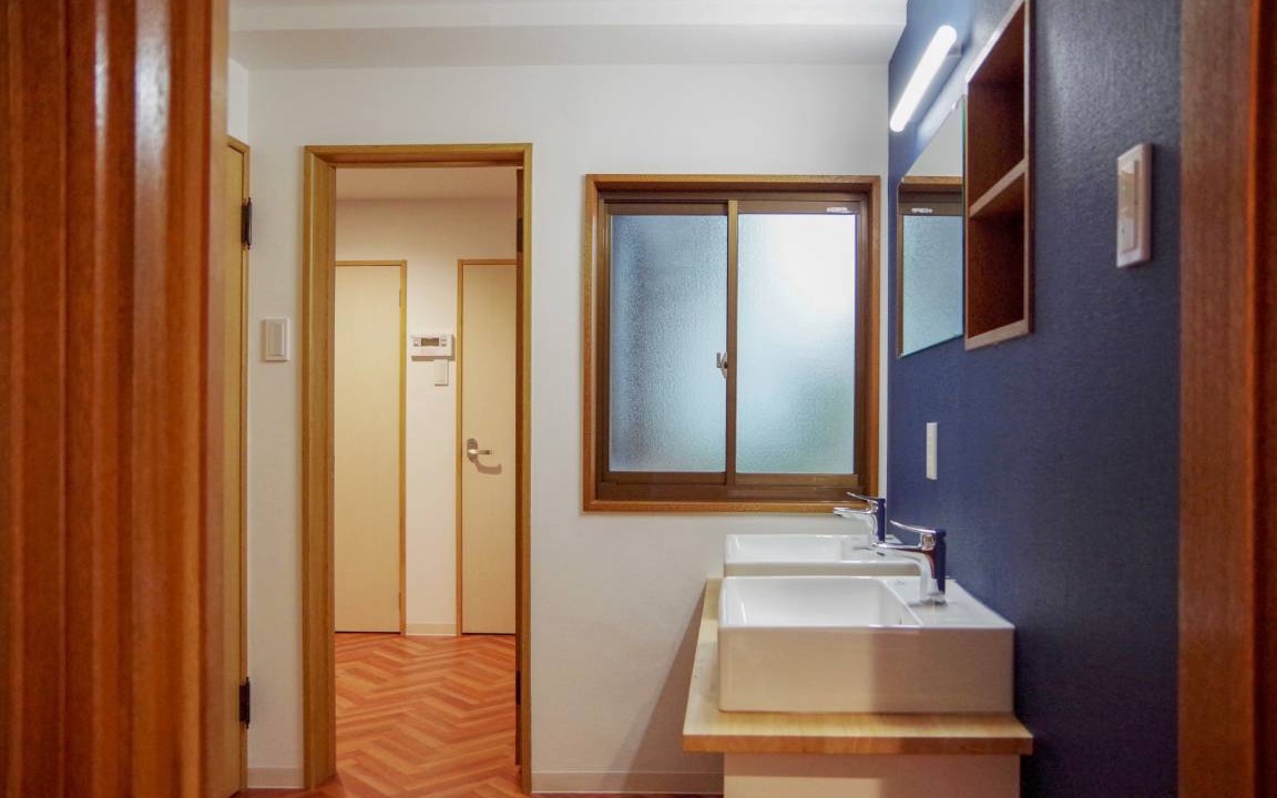 Photo of Bathroom in Obama