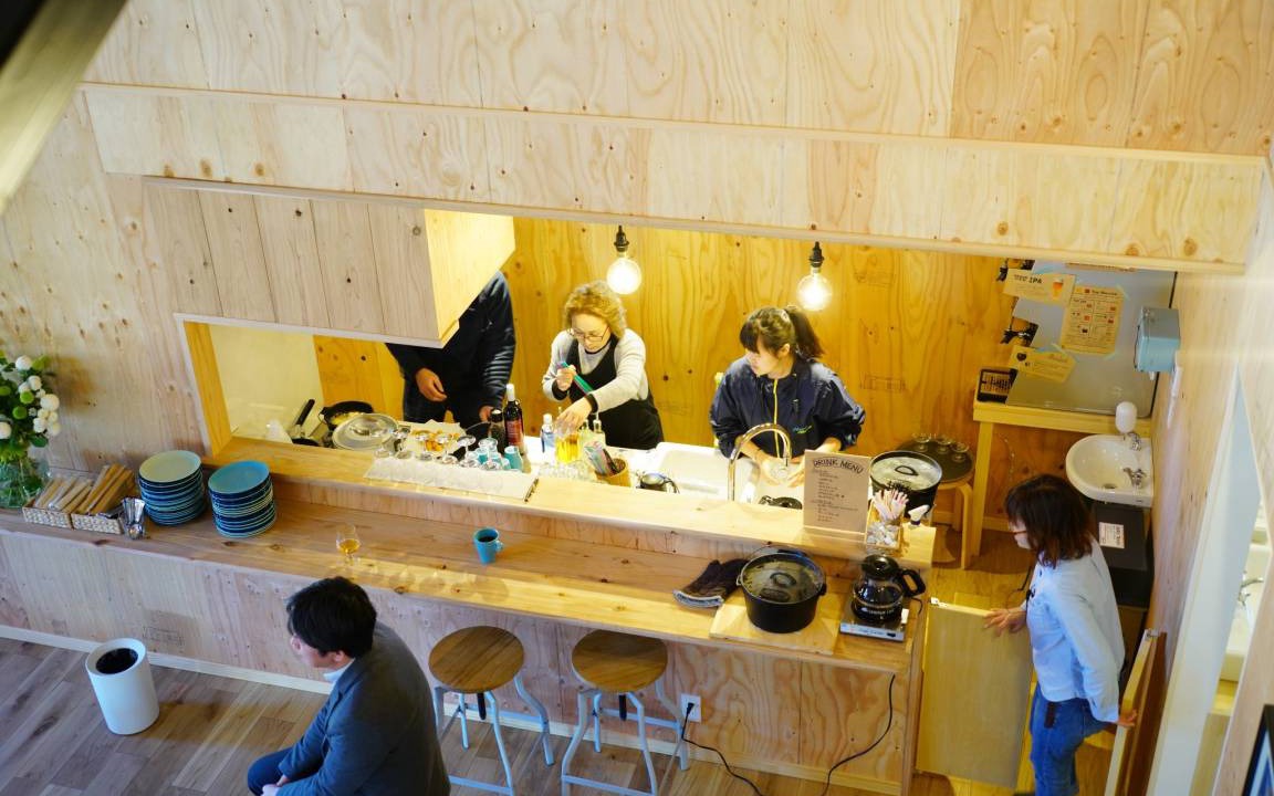 Photo of Others in Yokoshibahikari