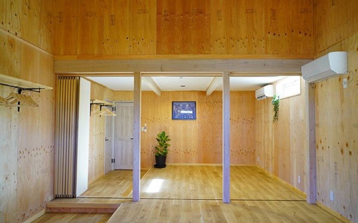 Photo of Others in Yokoshibahikari
