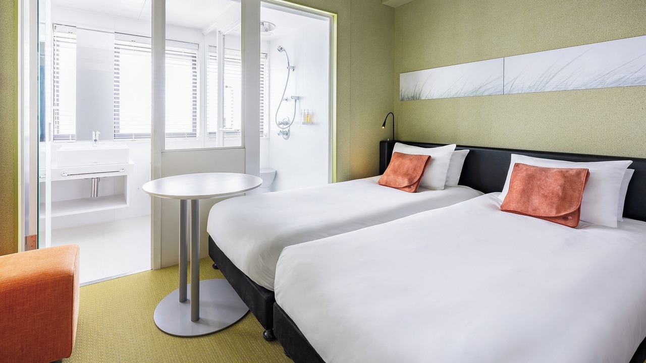 Photo of Bedroom in Shin-Osaka