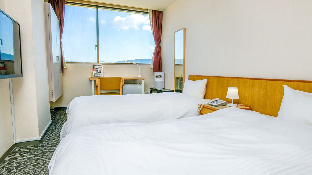 Photo of Bedroom in Saiki
