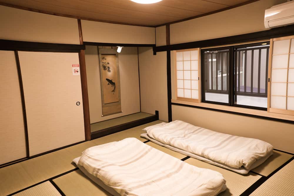 Photo of Bedroom in Uzumasa