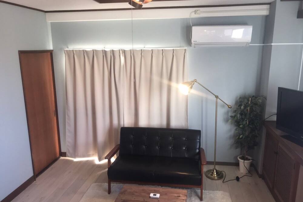 Photo of Livingroom in Adachi