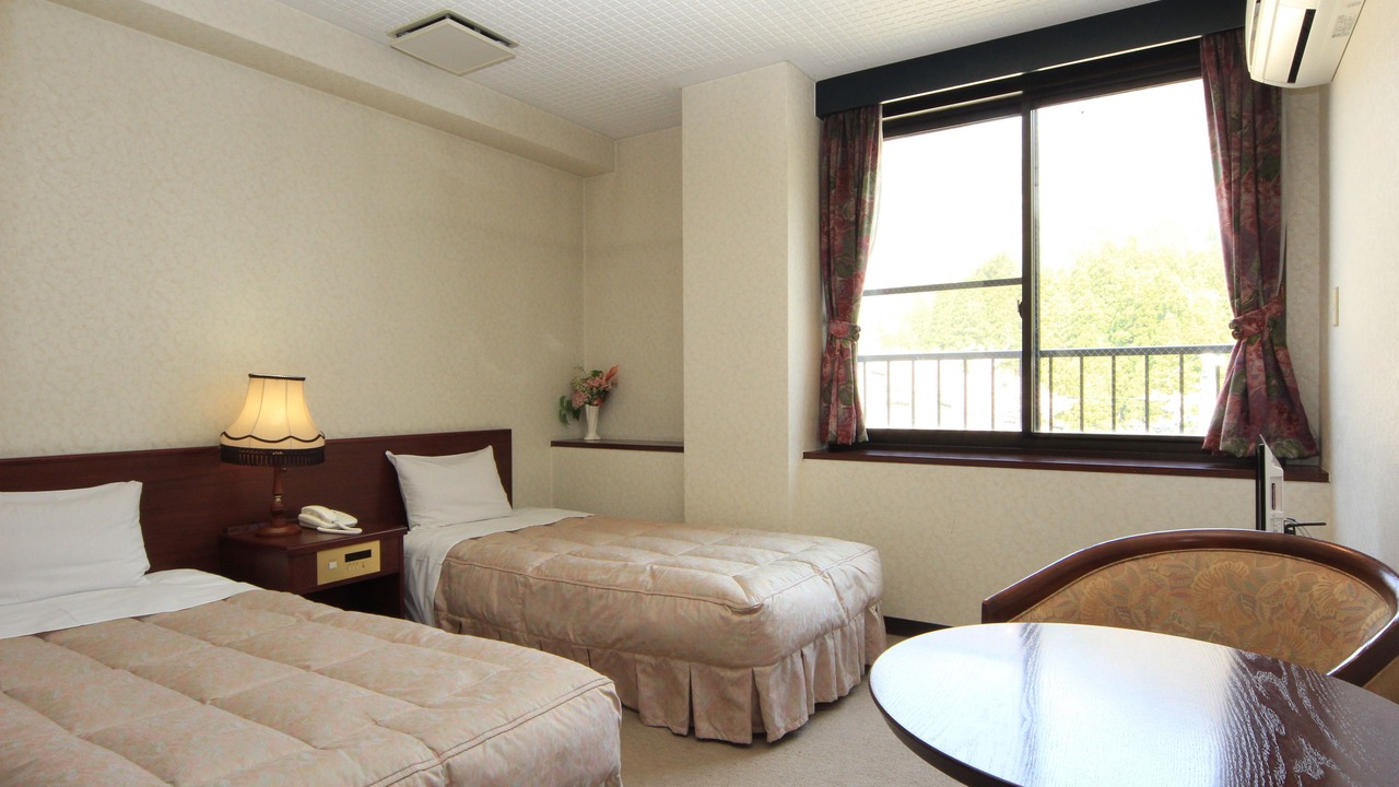 Photo of Bedroom in Nanto