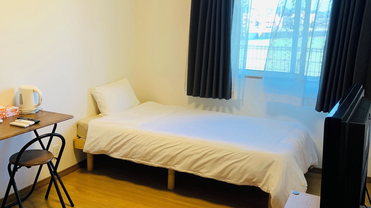 Photo of Bedroom in Omura