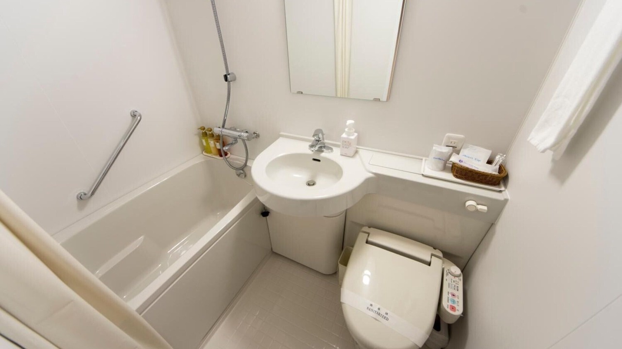Photo of Bathroom in Ukyo Ward