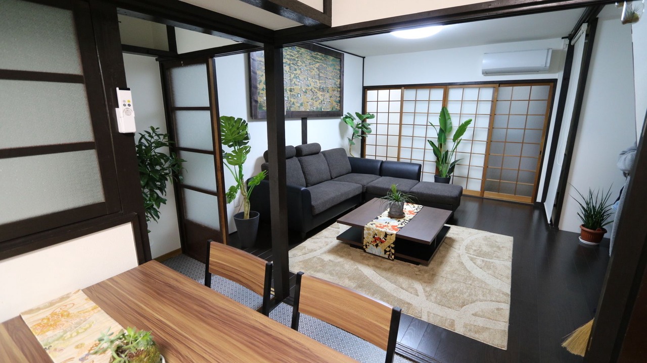 Photo of Others in Minami