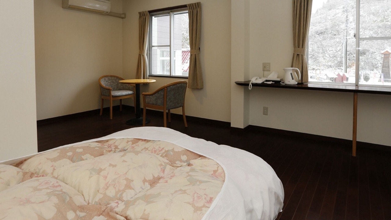 Photo of Bedroom in Hamada
