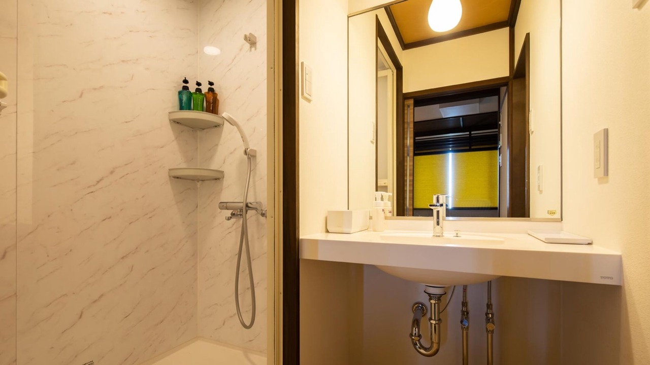 Photo of Bathroom in Himi