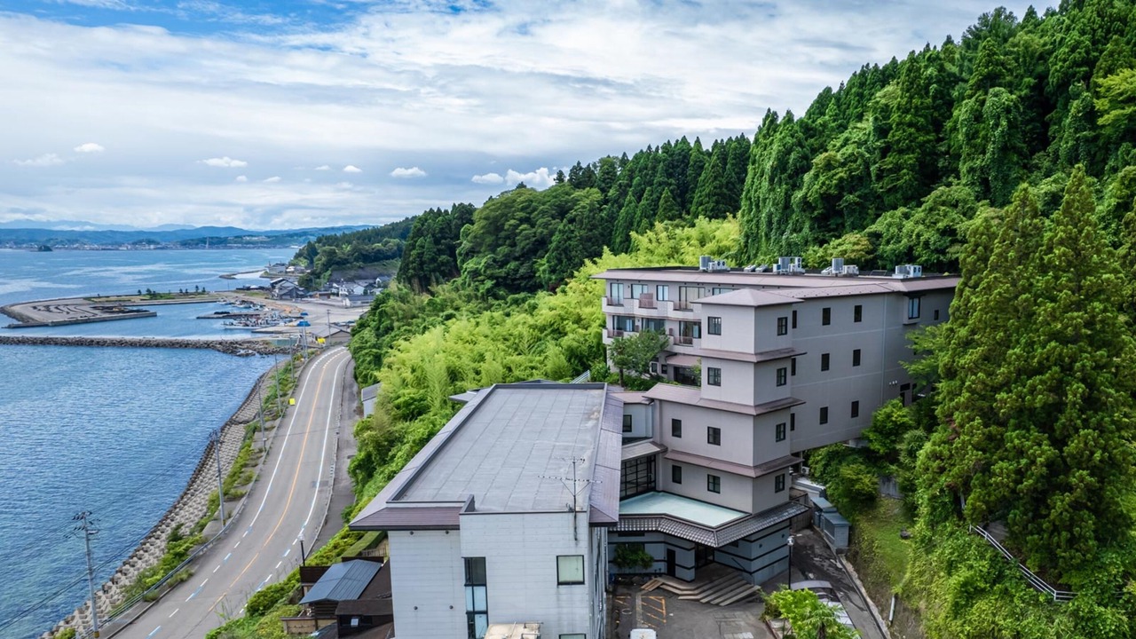 Photo of Outdoor in Himi