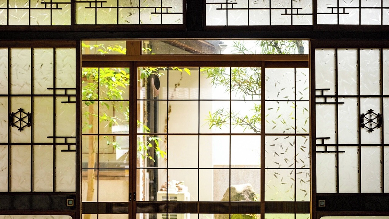 Photo of Others in Ozu